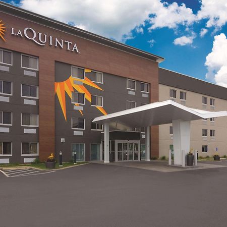 La Quinta By Wyndham Cleveland - Airport North Otel Dış mekan fotoğraf
