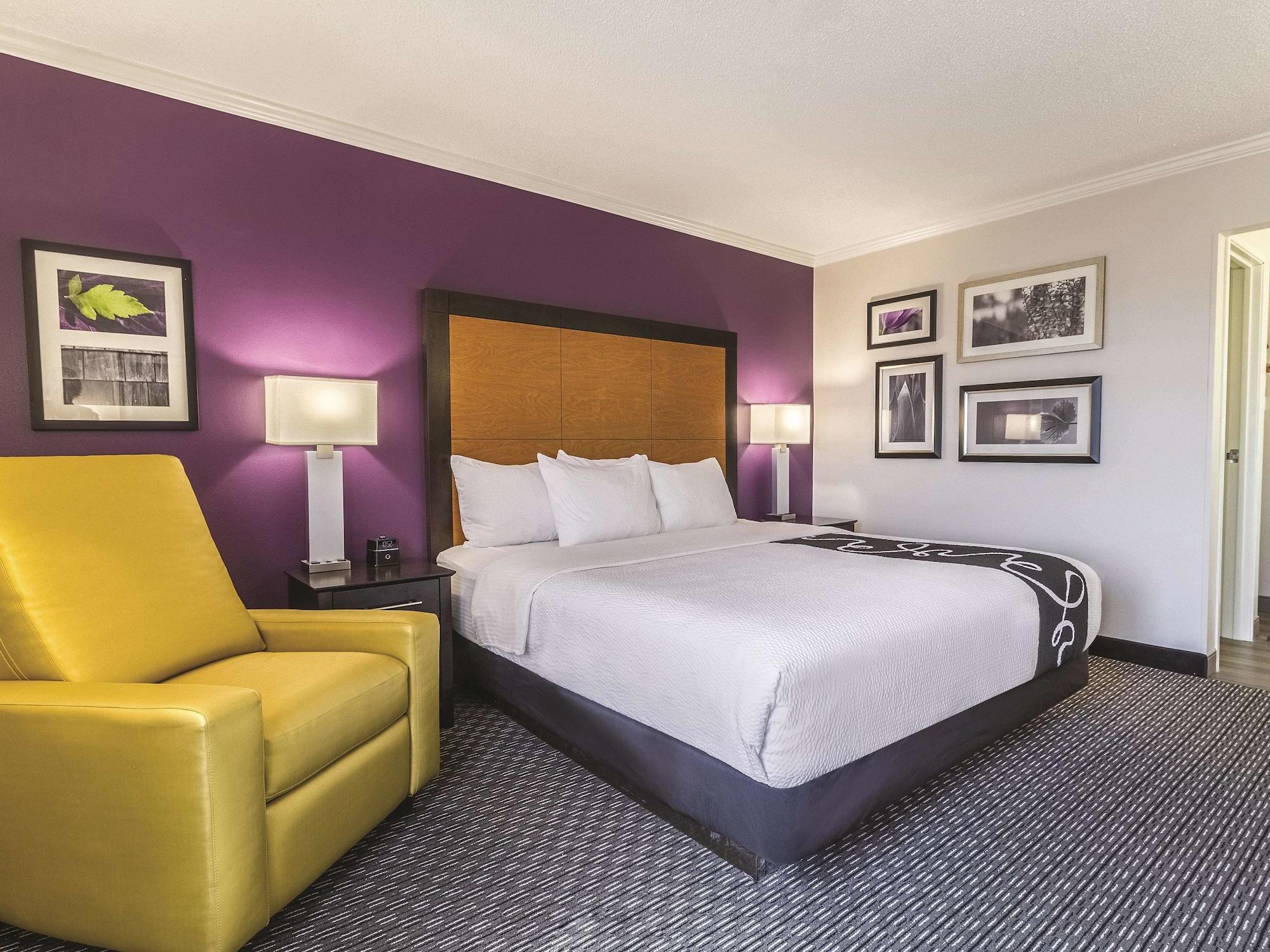 La Quinta By Wyndham Cleveland - Airport North Otel Dış mekan fotoğraf