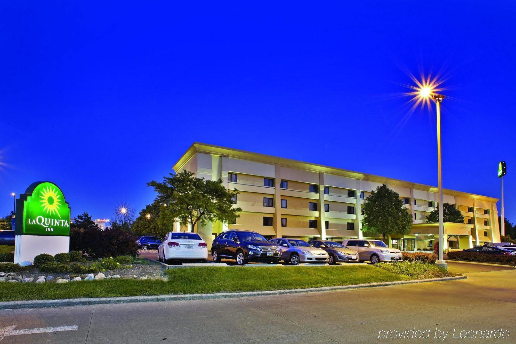 La Quinta By Wyndham Cleveland - Airport North Otel Dış mekan fotoğraf