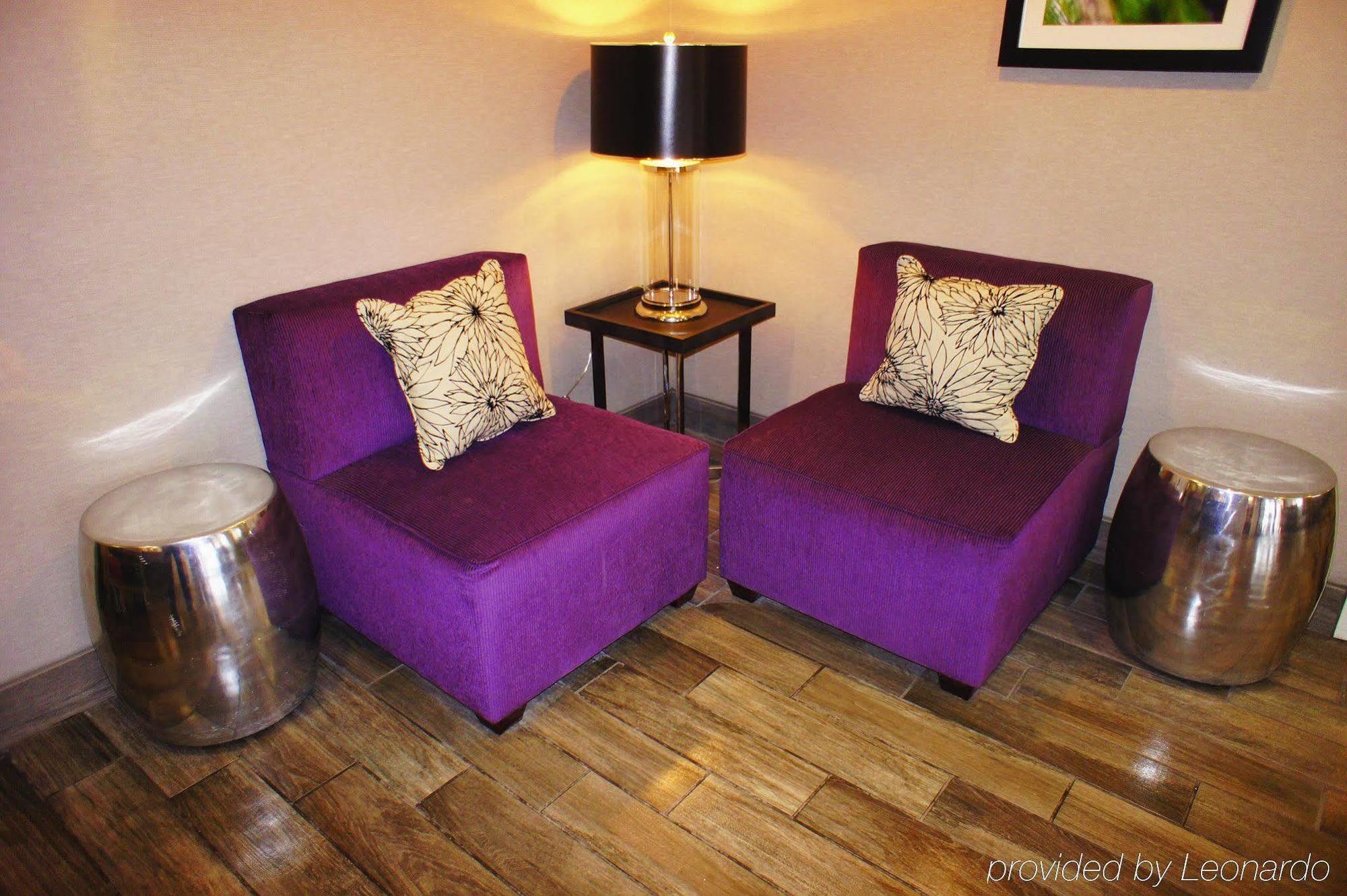 La Quinta By Wyndham Cleveland - Airport North Otel Dış mekan fotoğraf