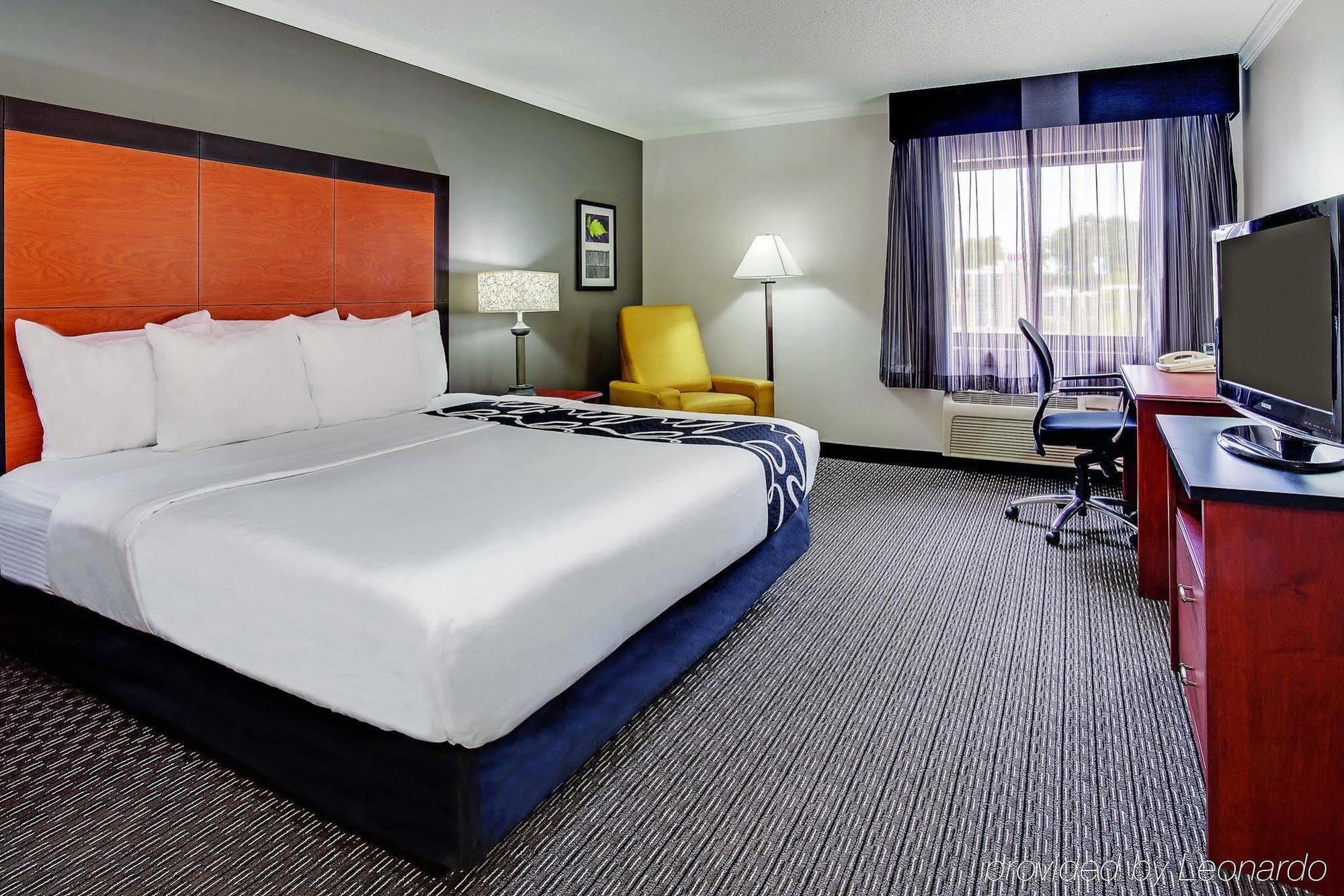 La Quinta By Wyndham Cleveland - Airport North Otel Dış mekan fotoğraf