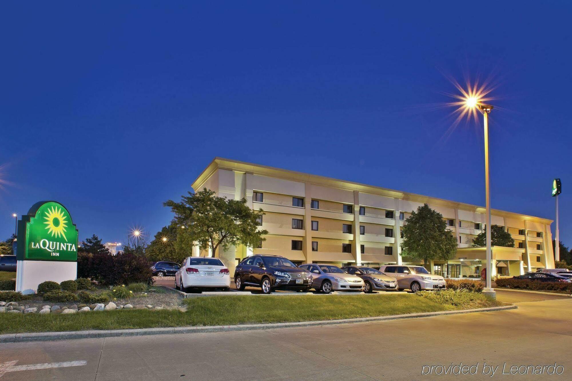La Quinta By Wyndham Cleveland - Airport North Otel Dış mekan fotoğraf