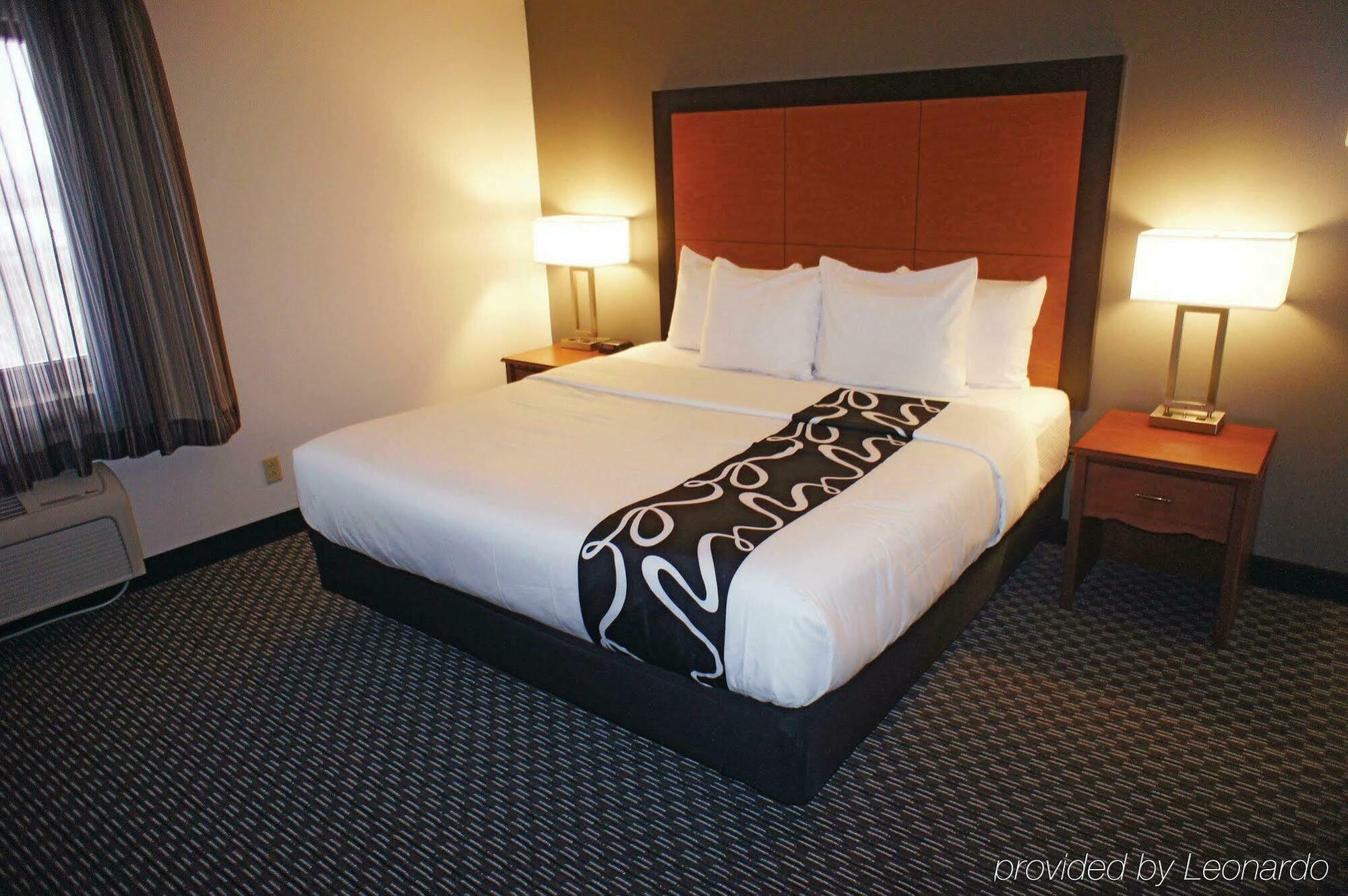 La Quinta By Wyndham Cleveland - Airport North Otel Dış mekan fotoğraf